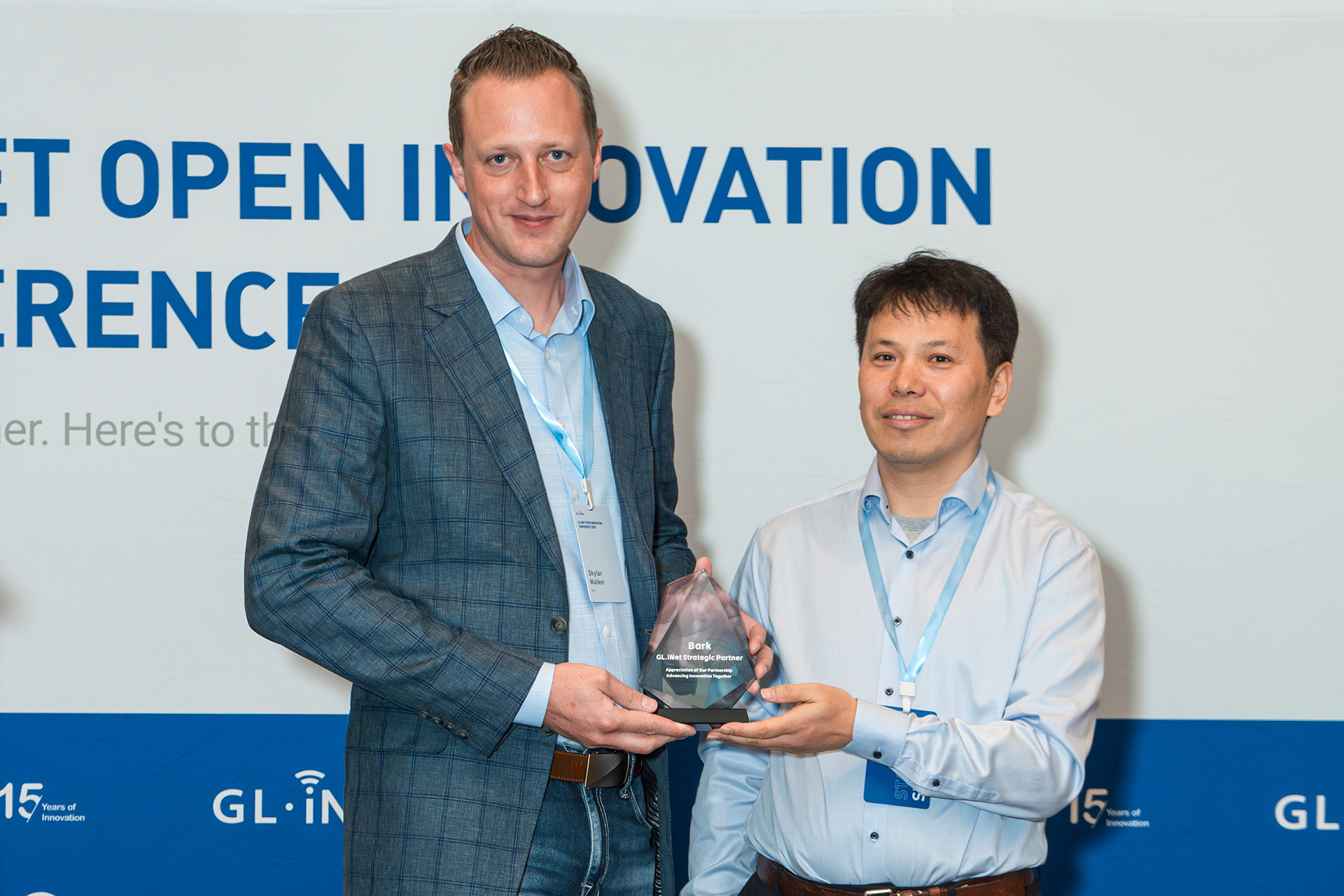 Sklyar Walker, CTO of Bark receives GL.iNet Strategic Partnership Award