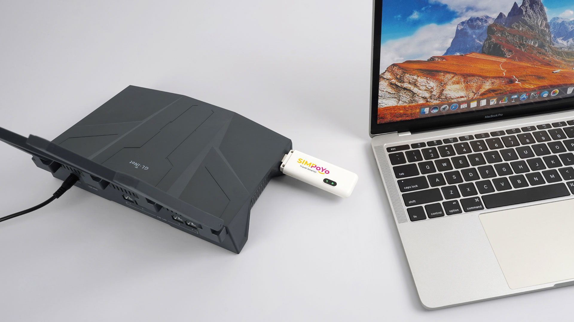 SIMPoYo uFi works seamlessly with GL.iNet home routers