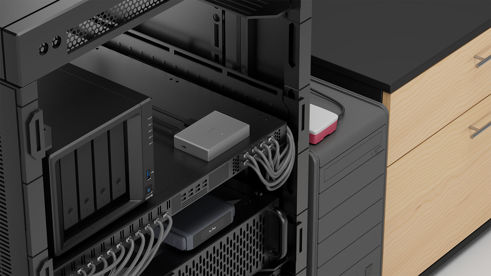 Comet PoE in homelab setup